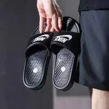 Nike Benassi JDI — foto 4