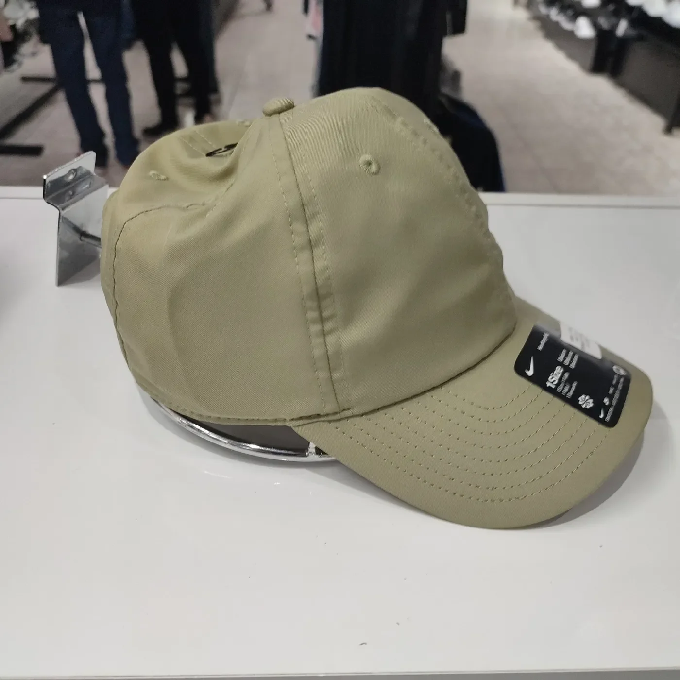 Gorra Nike Metal Swoosh — foto 3