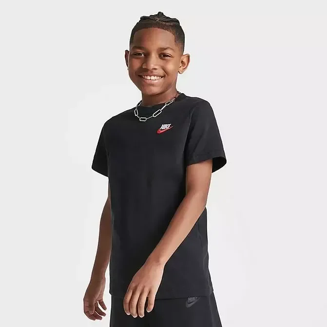 Nike Sportswear
Polo para niños — foto 1