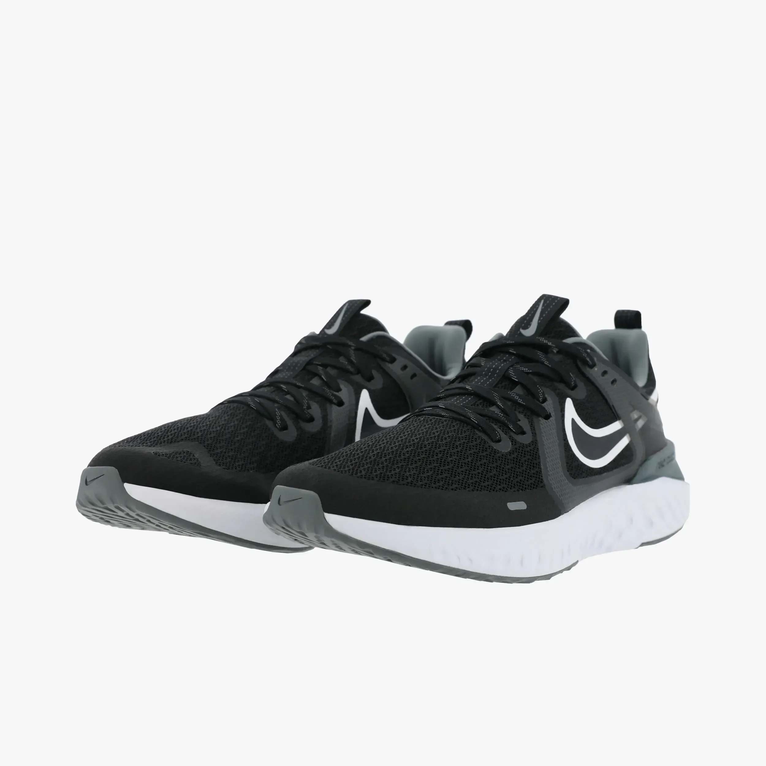 Nike Legend React 2 — foto 1