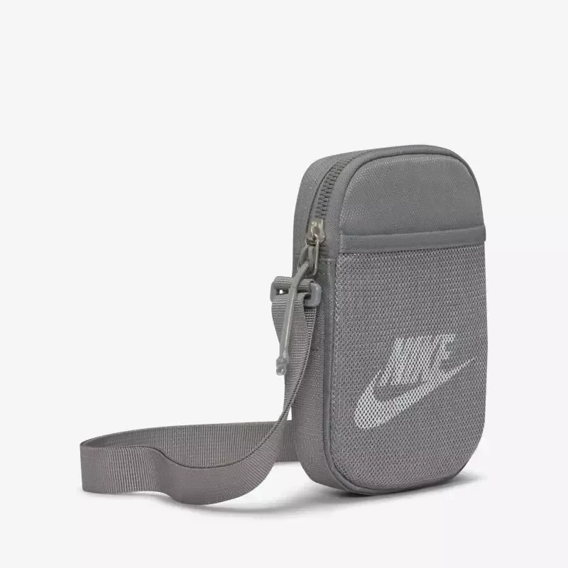 Nike Heritage
— foto 2