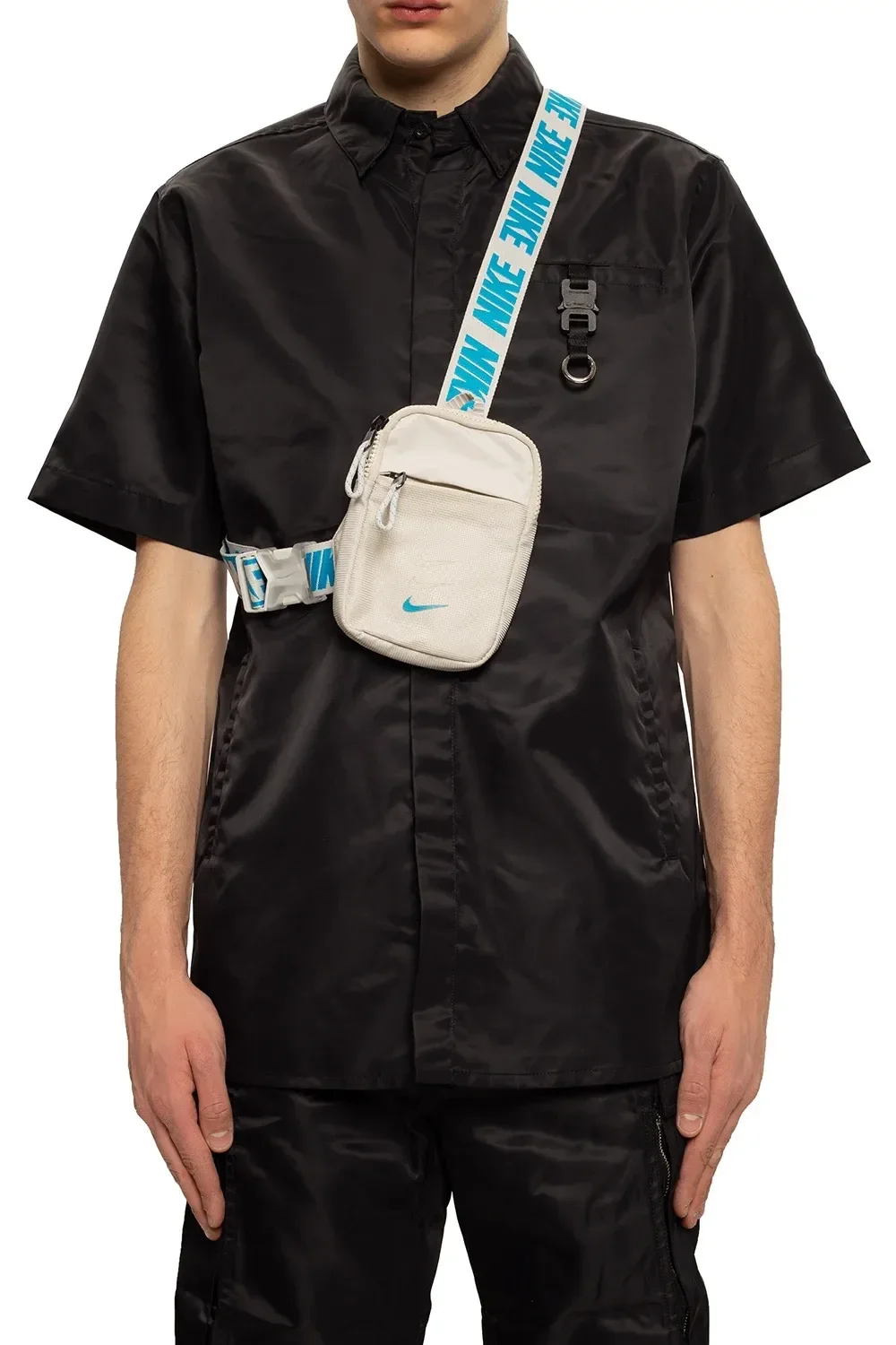Nike Sportswear Essential Small — foto 4