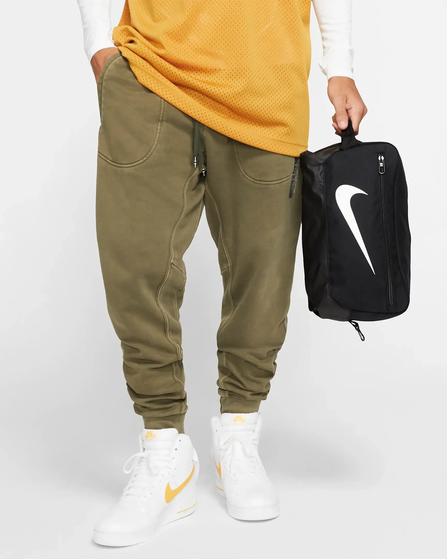 Botinera Nike Brasilia — foto 2