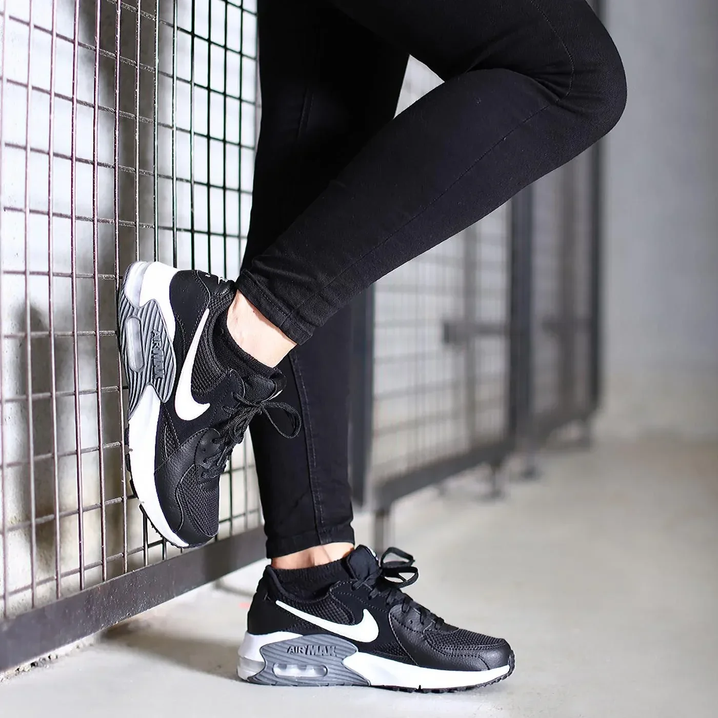 Nike Air Max Excee — foto 4