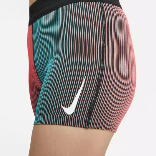 NIKE AEROSWIFT SHORT TIGHT — foto 4
