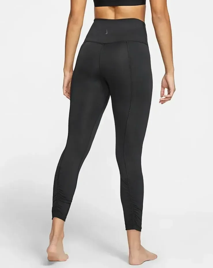 Nike Yoga — foto 2