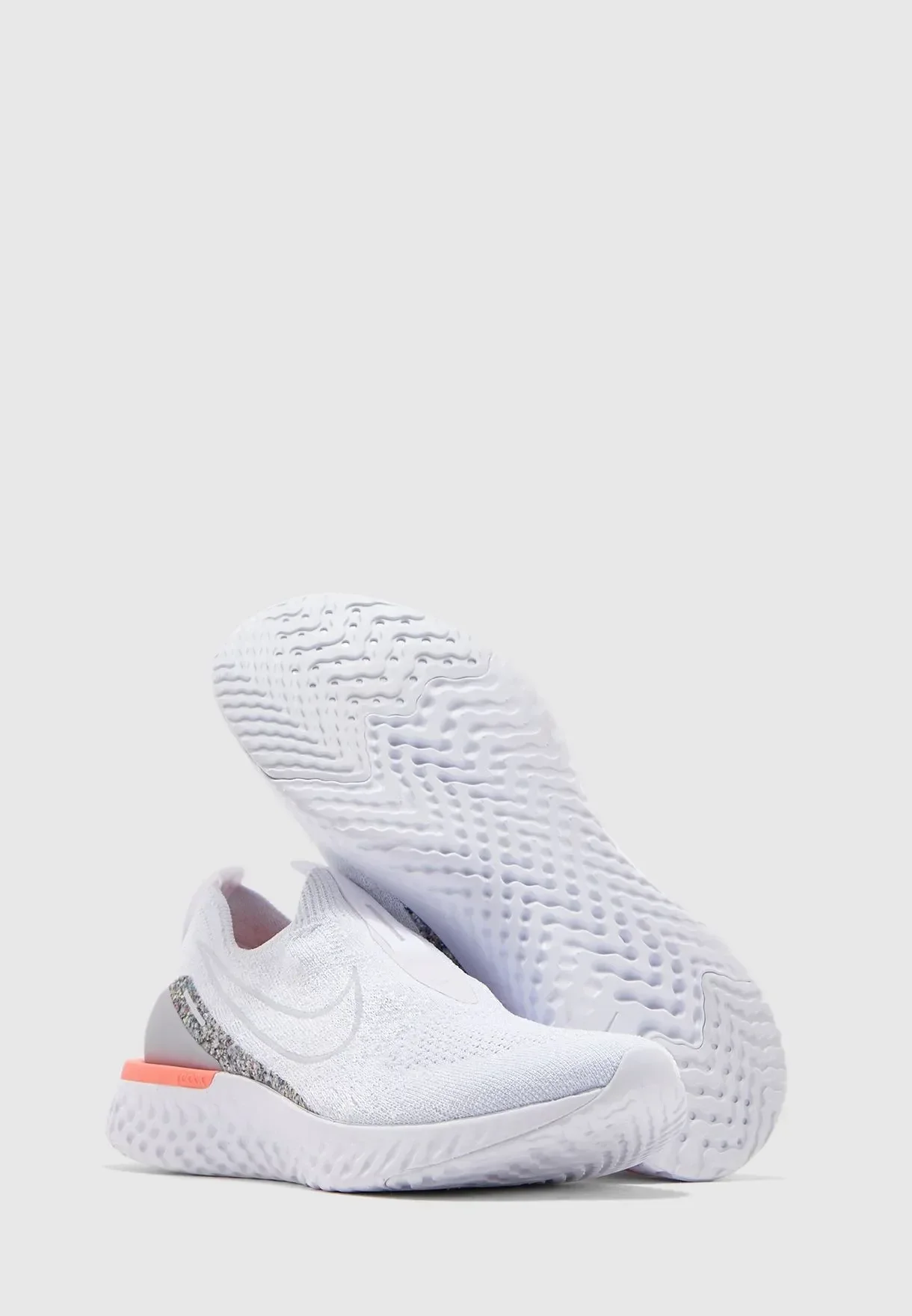 WMNS PHANTOM REACT FK AW — foto 4