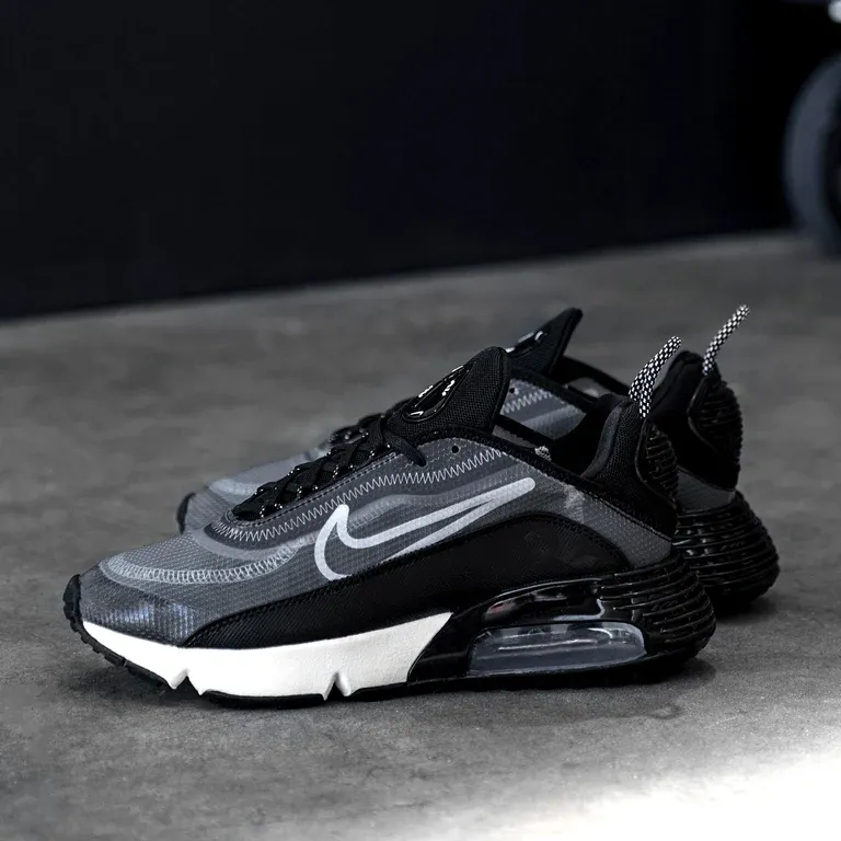W AIR MAX 2090 — foto 3