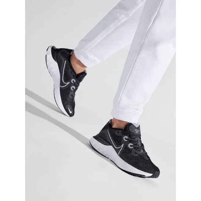 WMNS NIKE RENEW RUN — foto 4