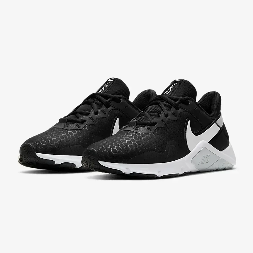 WMNS NIKE LEGEND ESSENTIAL 2 — foto 1