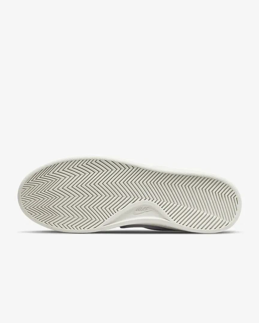 WMNS NIKE COURT ROYALE 2 MID — foto 4