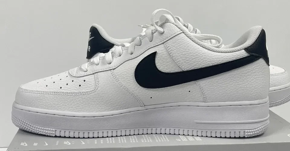 Air Force 1 '07 — foto 1