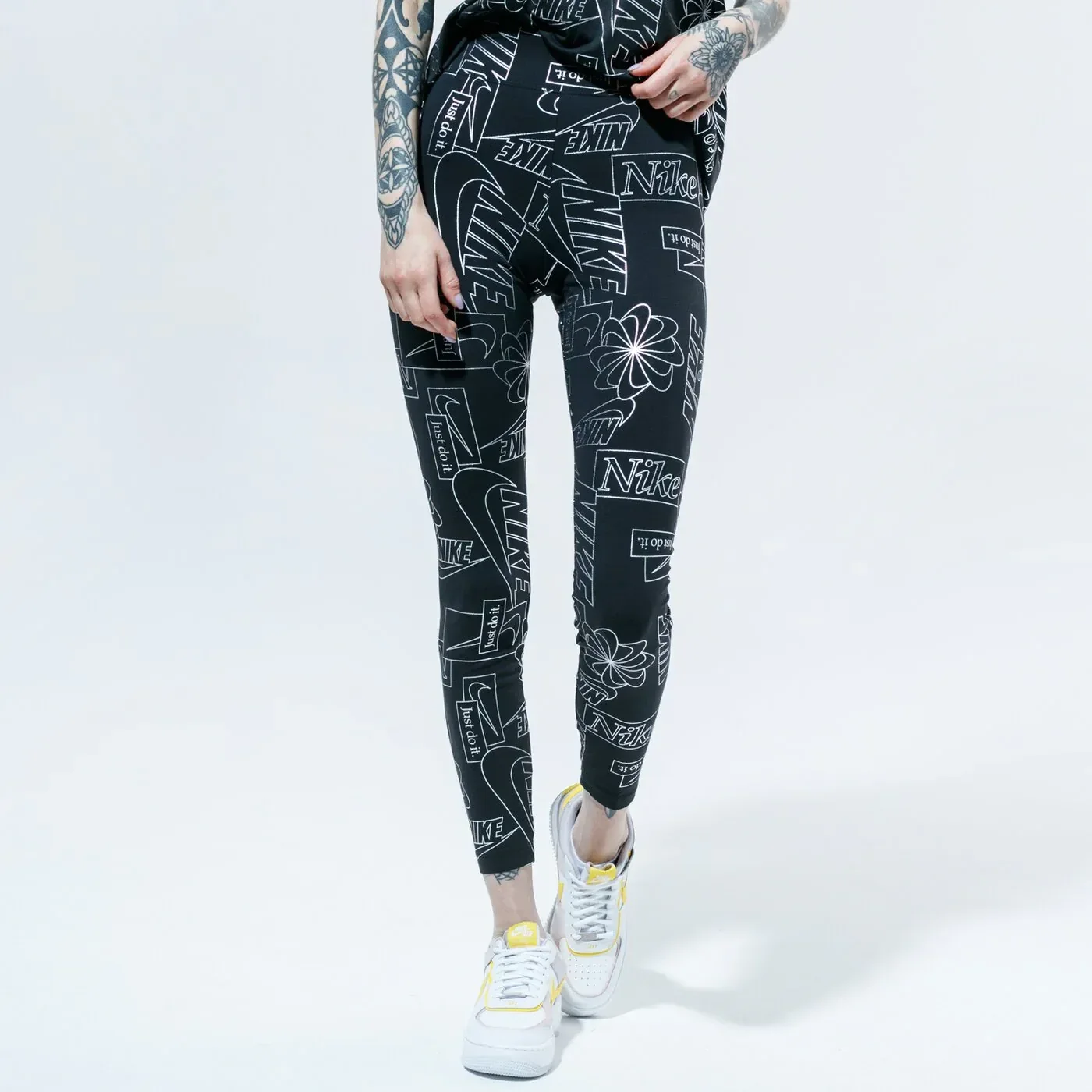 Nike Sportswear Icon Clash — foto 2