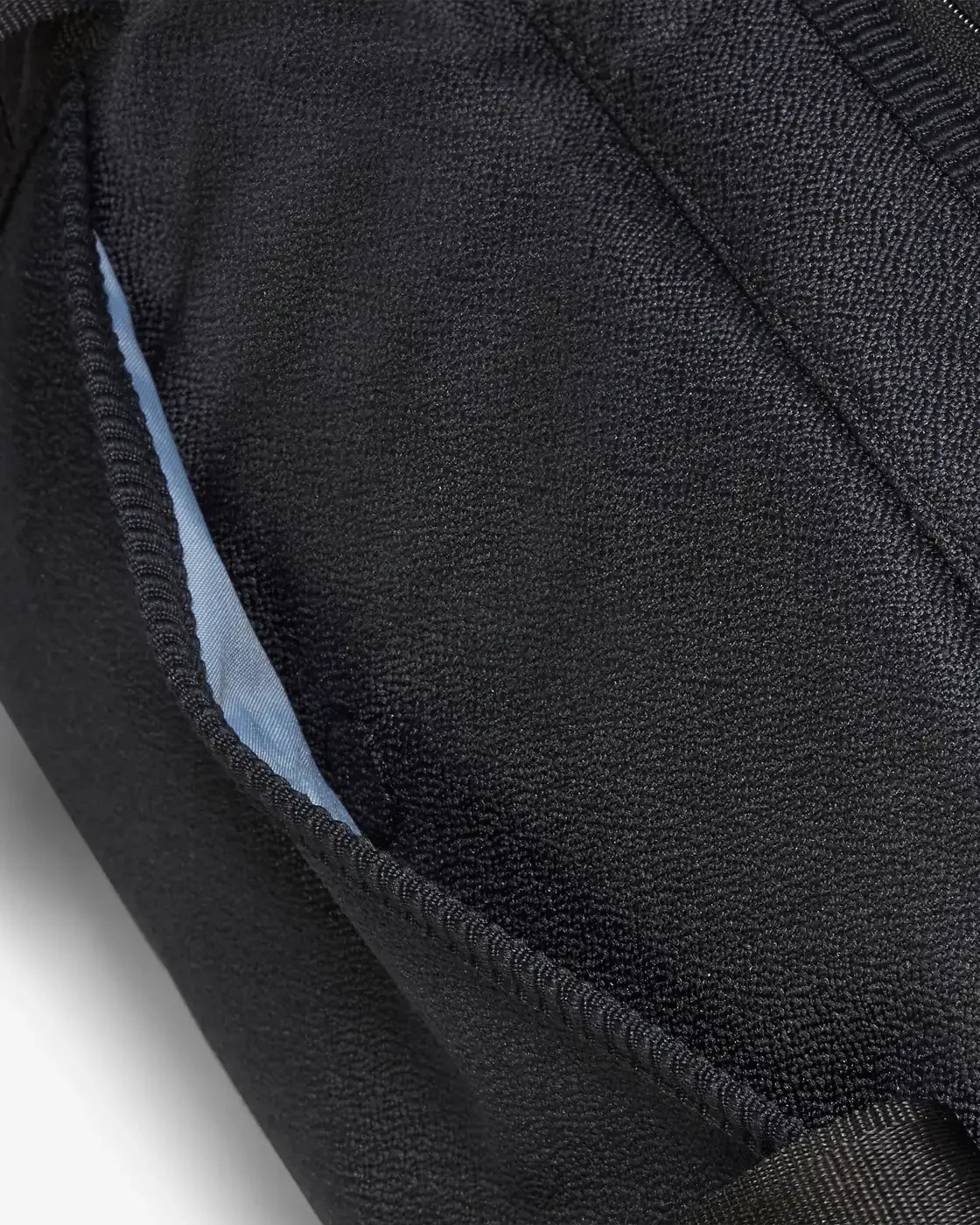 Bolso Nike One Club (24L) — foto 9