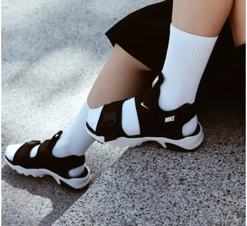 WMNS NIKE CANYON SANDAL — foto 6