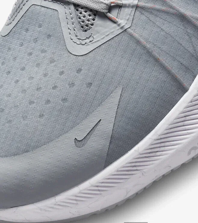 NIKE ZOOM WINFLO 8 — foto 2