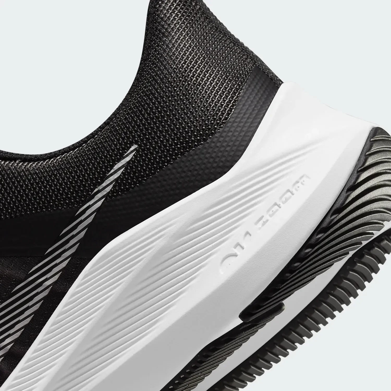 WMNS NIKE ZOOM WINFLO 8 — foto 5