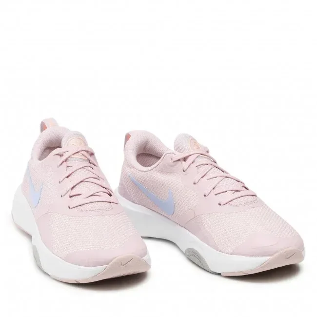 WMNS NIKE CITY REP TR — foto 2
