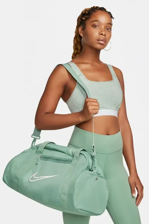 Bolso Nike Gym Club 2.0 (24L) — foto 8