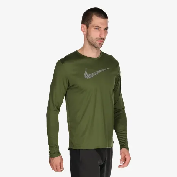Nike Dri-FIT UV Run Division Miler — foto 3