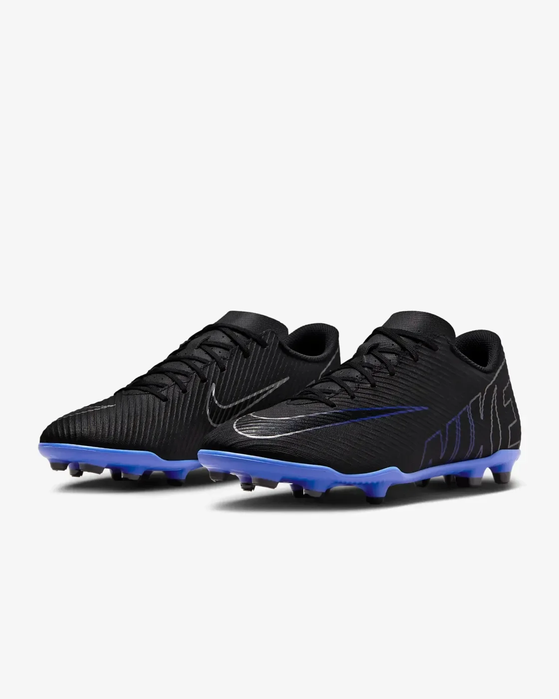 Nike Mercurial Vapor 15 Club
Calzado de fútbol de corte low para terrenos múltiples — foto 1