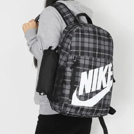 Mochila Nike Elemental con Estuchera — foto 3
