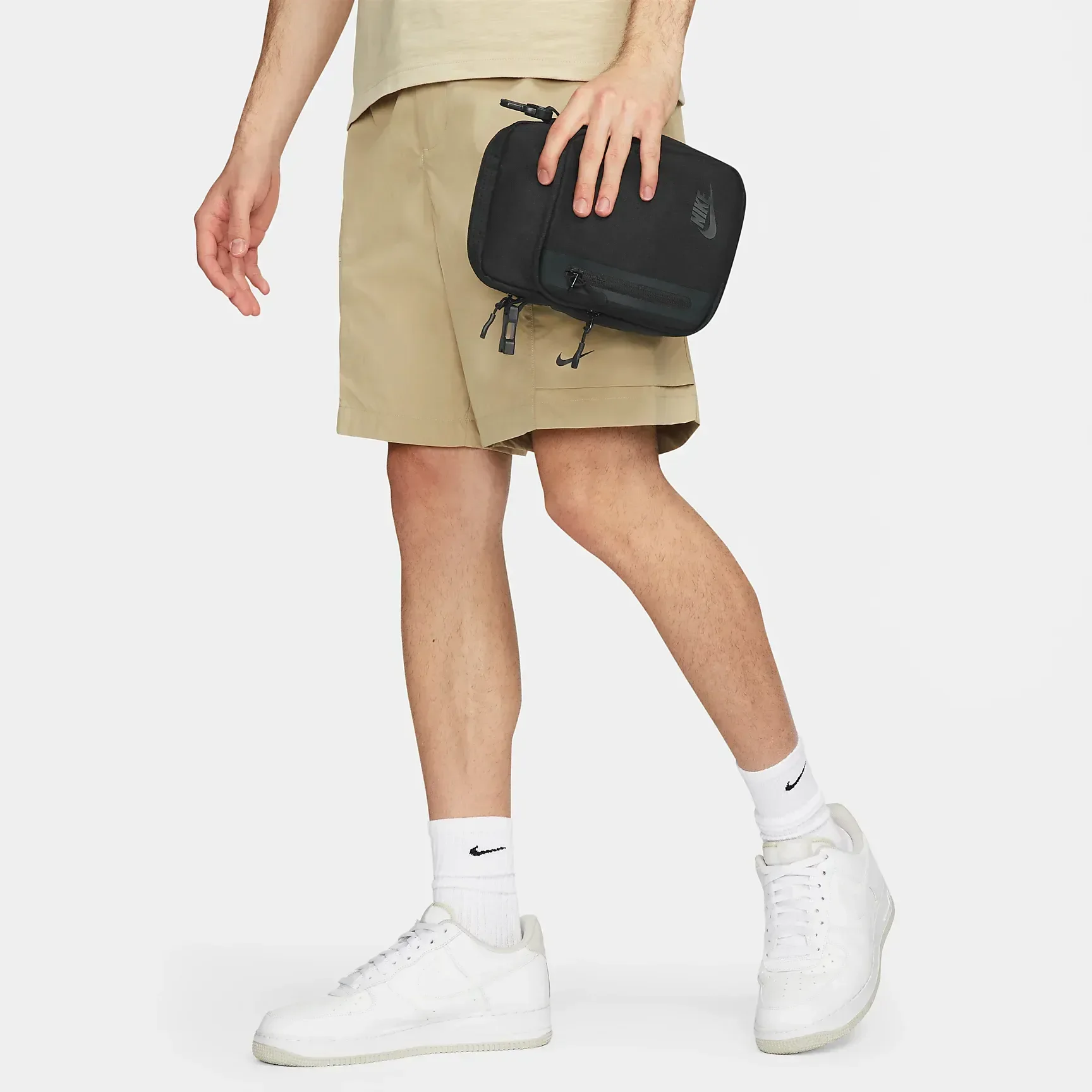Nike Elemental Premium
Bolso bandolera (4L) — foto 8