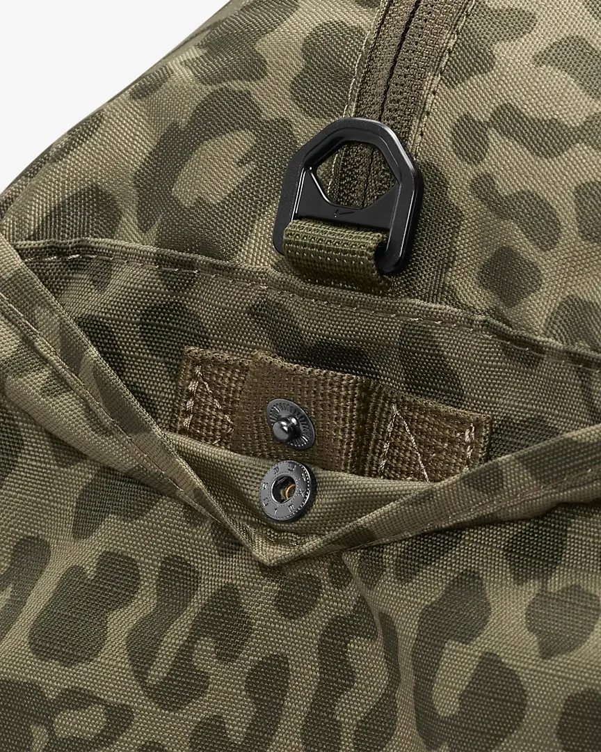 Bolso Nike Gym Club (24L) — foto 9