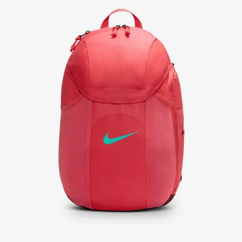 Nike Academy Team — foto 7