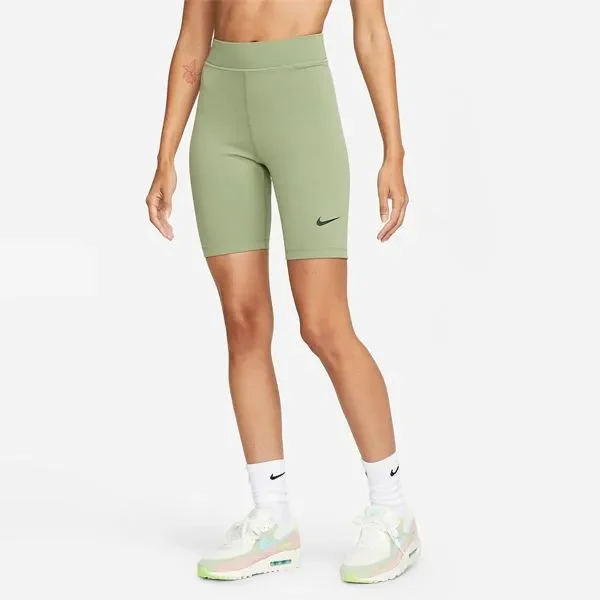 Nike ropa deportiva clásica
Shorts ciclistas de cintura alta para mujer de 20,5 cm (aprox.) — foto 1