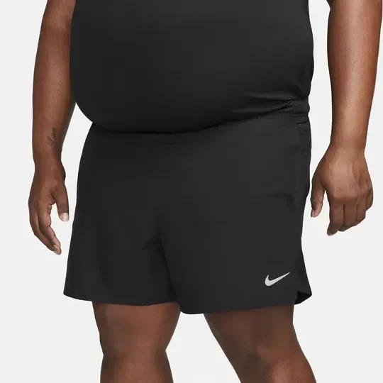 Nike Challenger
Pantalones cortos de running con forro tipo calzoncillo Dri-FIT de 13 cm (aprox.) para hombre — foto 10