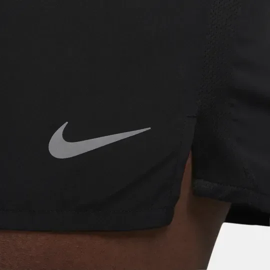 Nike Challenger
Pantalones cortos de running con forro tipo calzoncillo Dri-FIT de 13 cm (aprox.) para hombre — foto 13