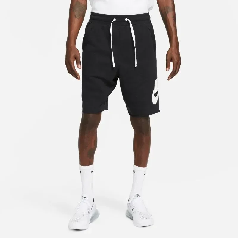 Nike Club Alumni — foto 1