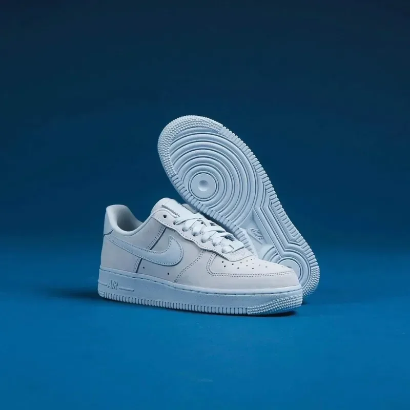 Nike Air Force 1 Low Azul hielo — foto 1