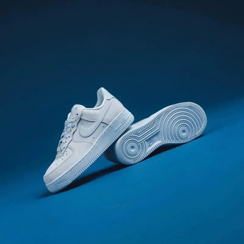 Nike Air Force 1 Low Azul hielo — foto 12