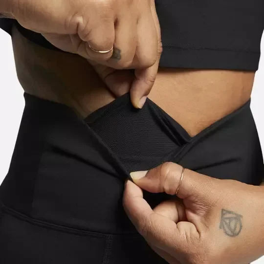 Ventaja Nike Dri-FIT
Pantalón corto de tenis de cintura alta para mujer — foto 2