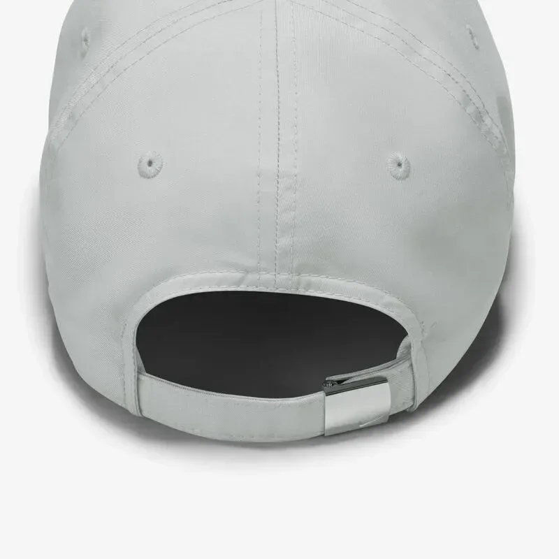 Nike Dri-FIT Club Gorra de metálica sin estructura — foto 2