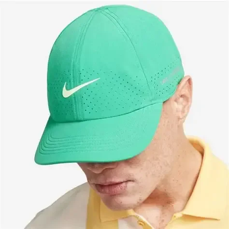 Gorra Nike Dri-Fit Club — foto 1