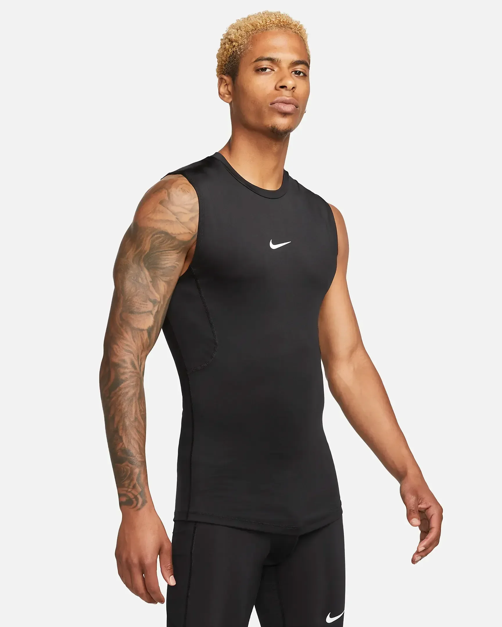 Nike Pro
Camiseta deportiva sin mangas Dri-FIT Tight para hombre — foto 1