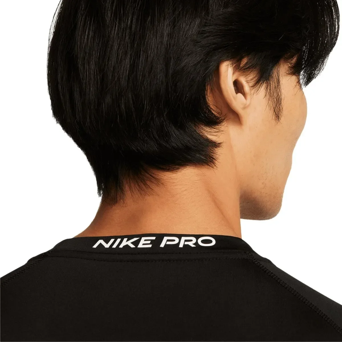 Nike Pro
Playera de fitness de manga larga Dri-FIT para hombre — foto 4