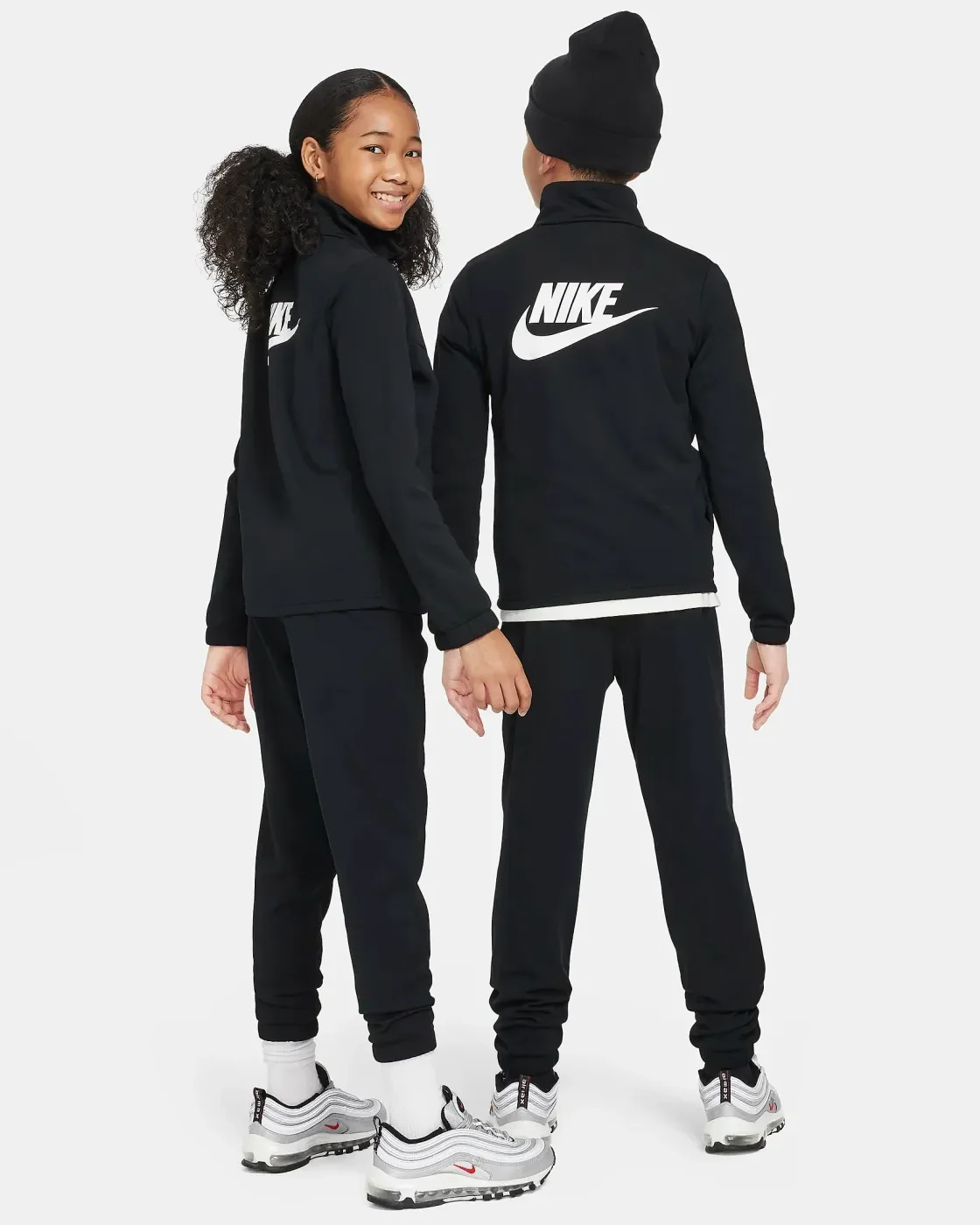 Nike ropa deportiva
Chándal para niños talla grande — foto 2