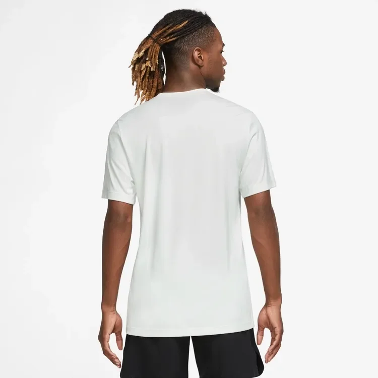 MENS NIKE DRI-FIT RAGLAN SSNL GRAPHIC TEE 2 — foto 2