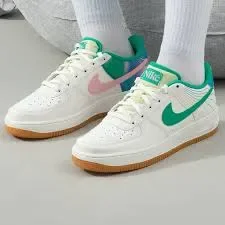 Nike Air Force 1 LV8 3 'Sail' — foto 8