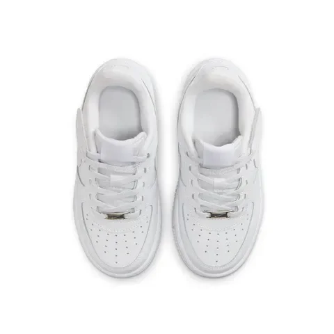 Air Force 1 LV8 — foto 1
