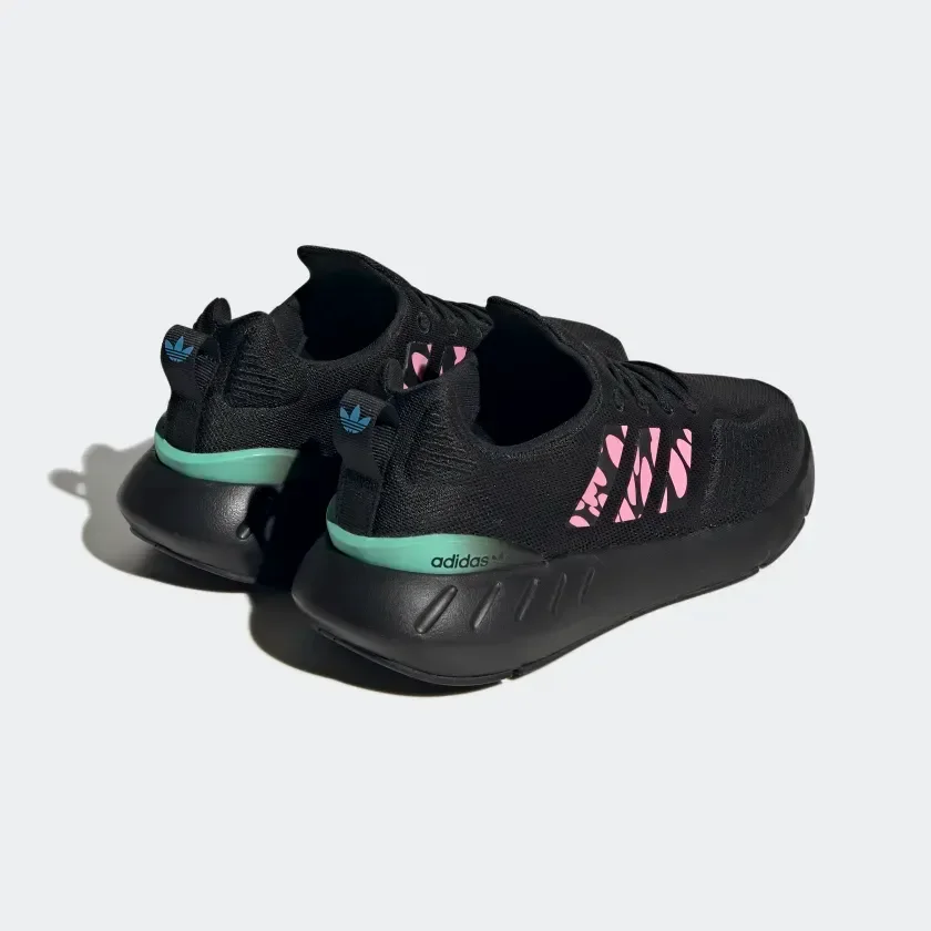 TENIS SWIFT RUN 22 — foto 3