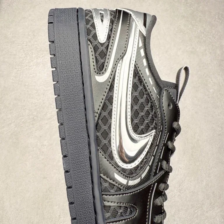 AIR JORDAN 1MM LOW V3 — foto 3