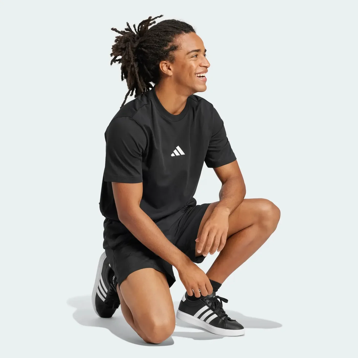 adidas Casual Essentials — foto 2