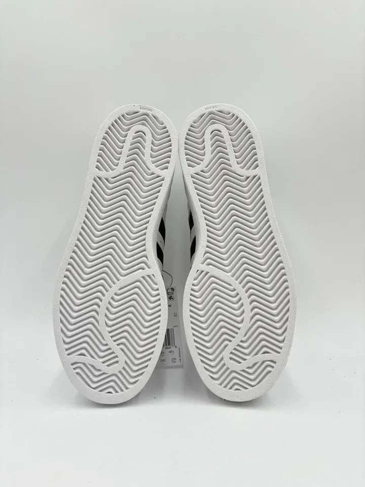 Superstar — foto 2