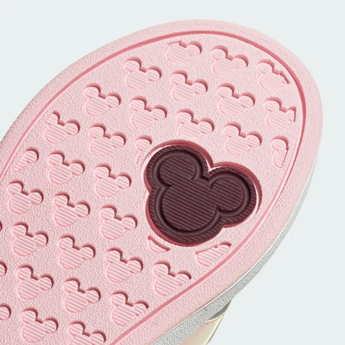 Grand Court Disney Minnie Mouse — foto 3